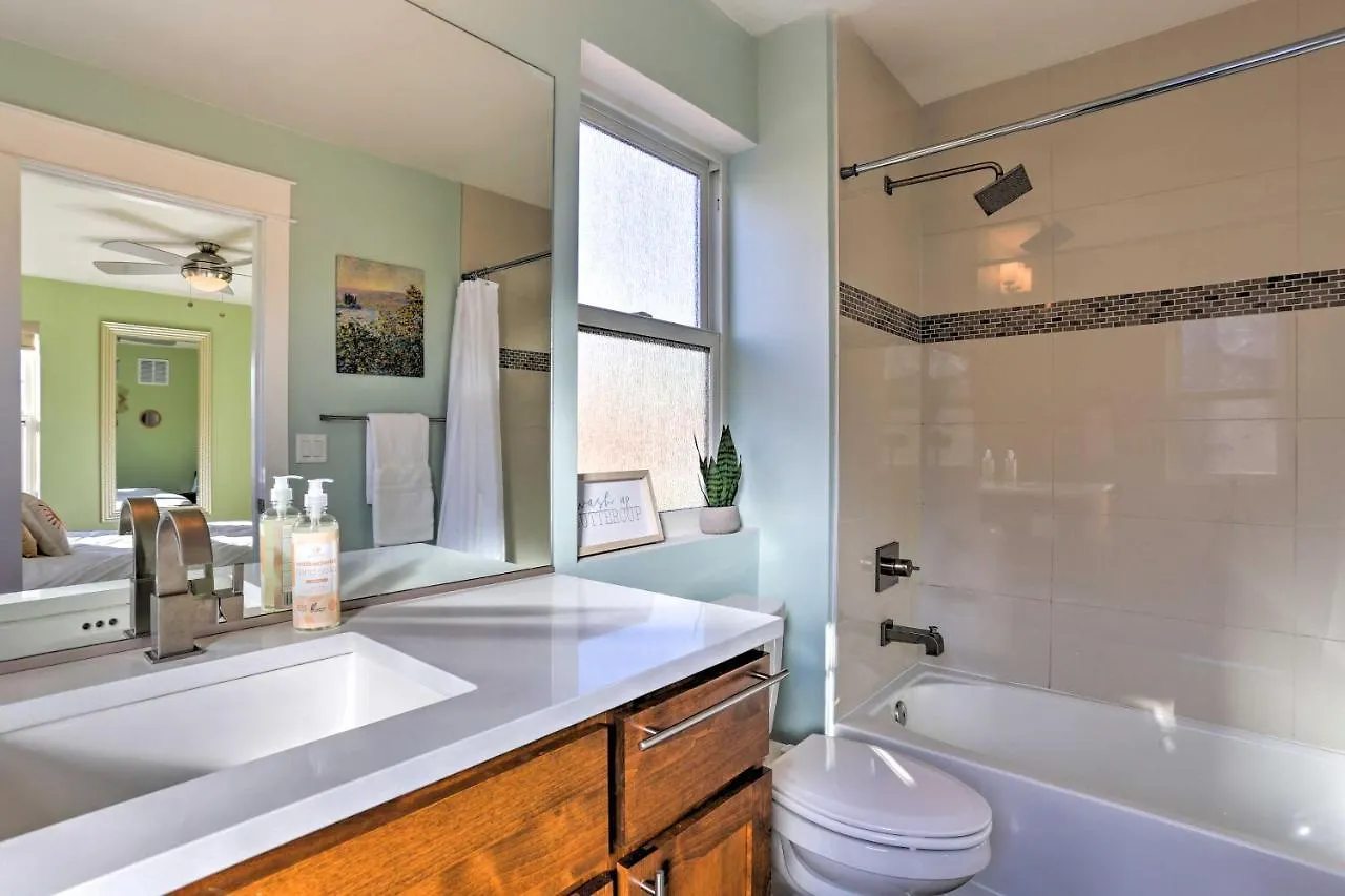 Lohi Gem Walk To Restaurants And Coffee Shops! Villa Denver Semesterbostad